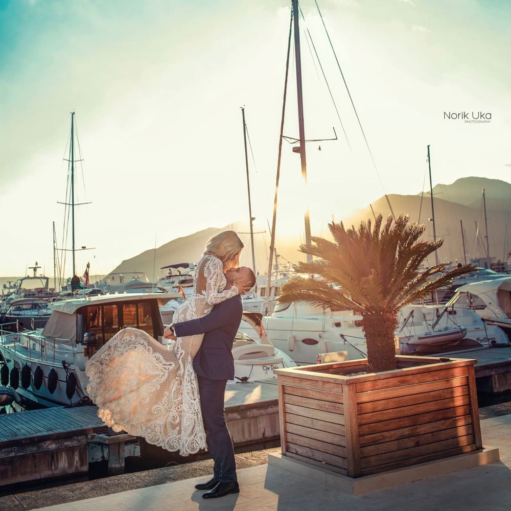 Meet your Posher, Zana